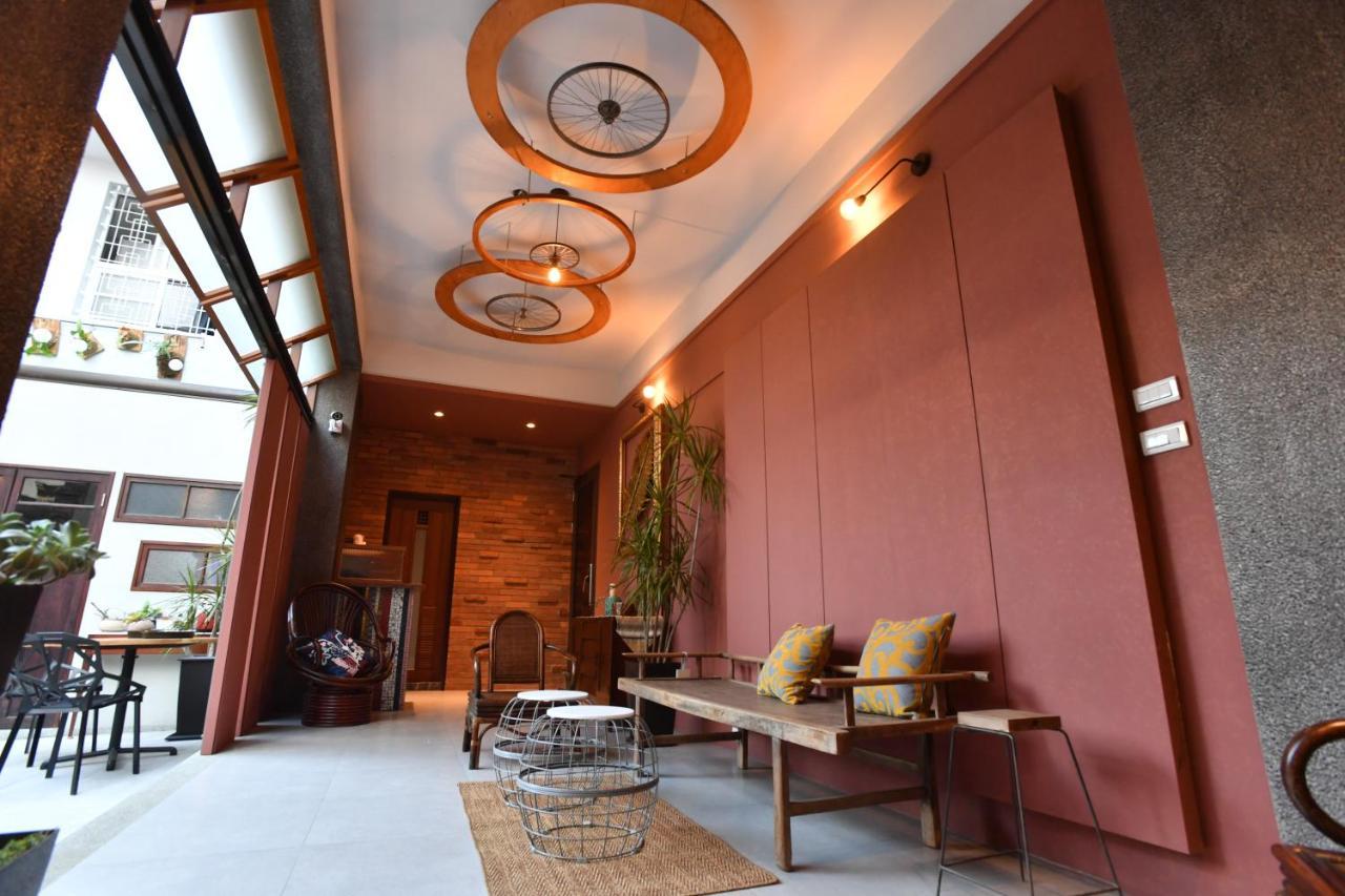 Fu'S House 52 Hotel Tainan Exterior photo